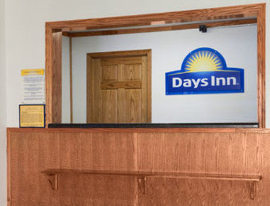 Days Inn By Wyndham Stoughton Wi. Eksteriør billede